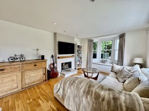 Photo 7- click for photo gallery